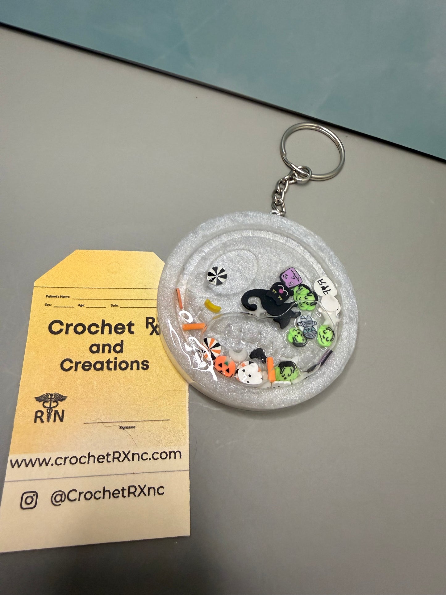 Halloween Snow Globe Shaker Keychains