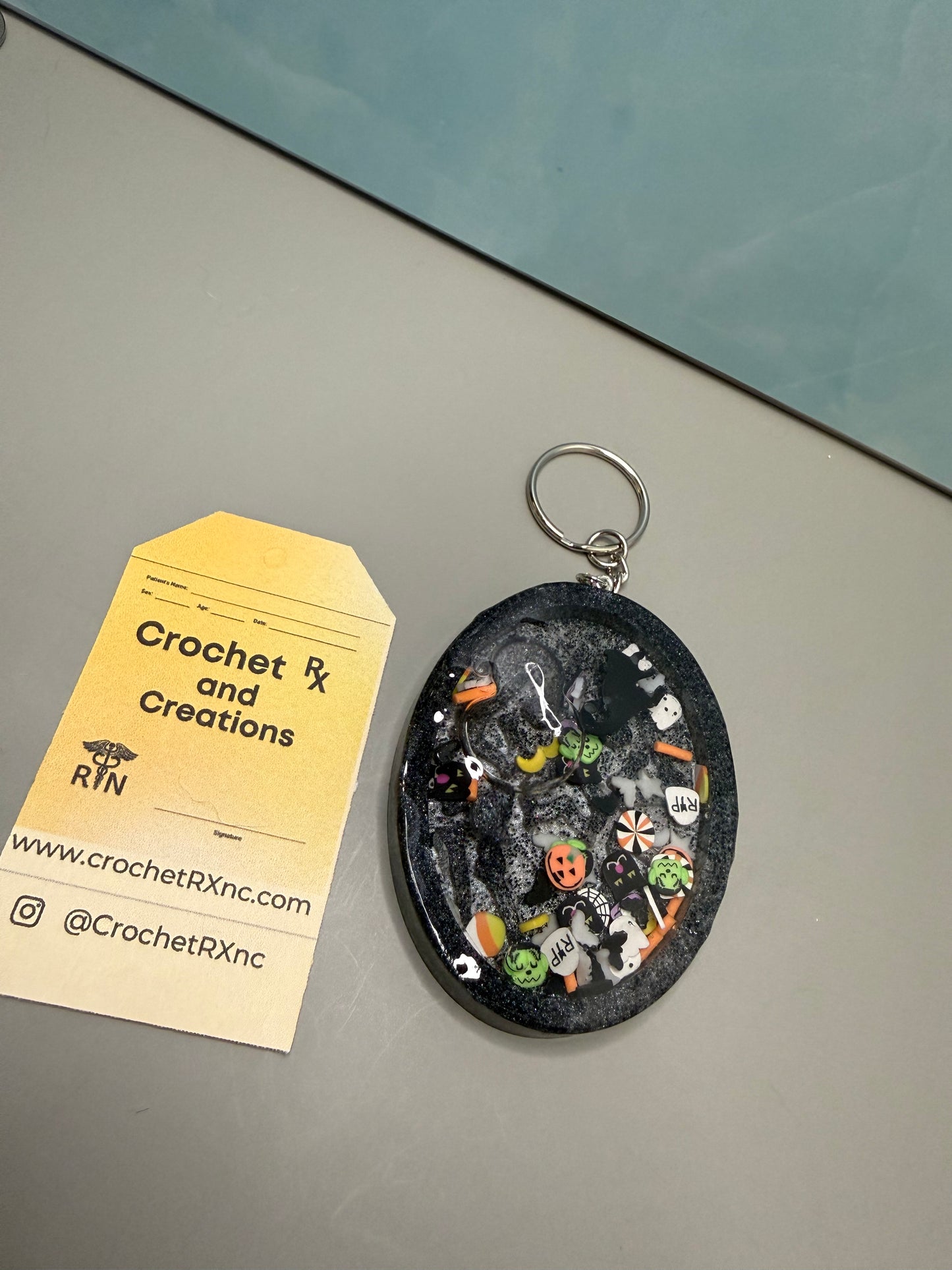 Halloween Snow Globe Shaker Keychains