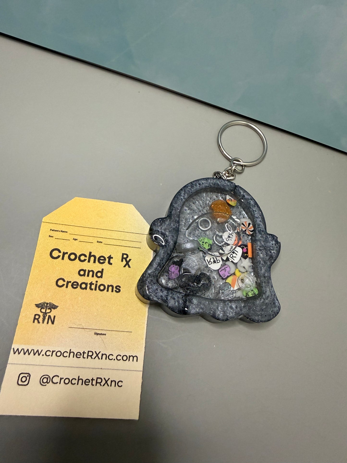 Halloween Snow Globe Shaker Keychains