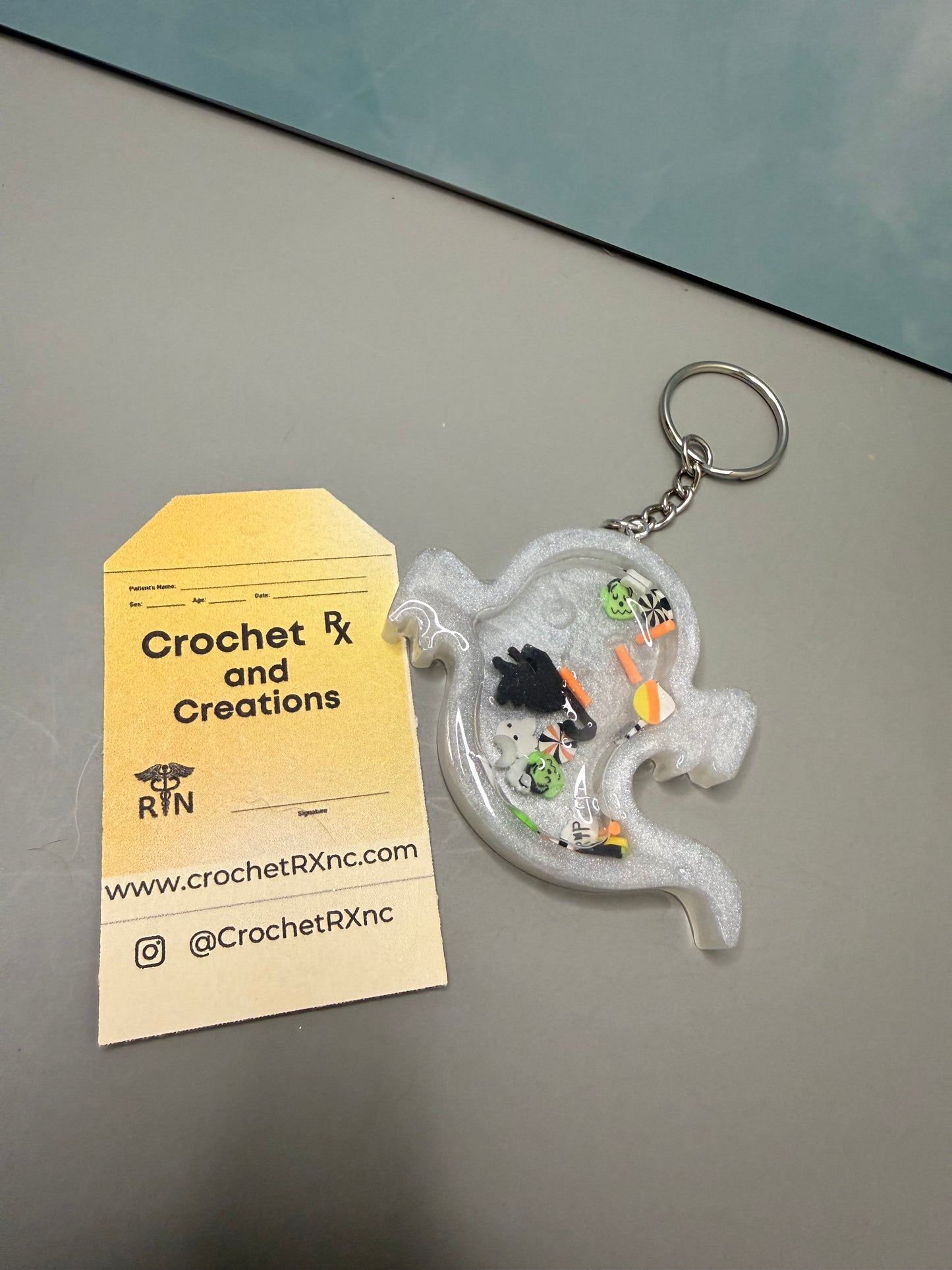 Halloween Snow Globe Shaker Keychains