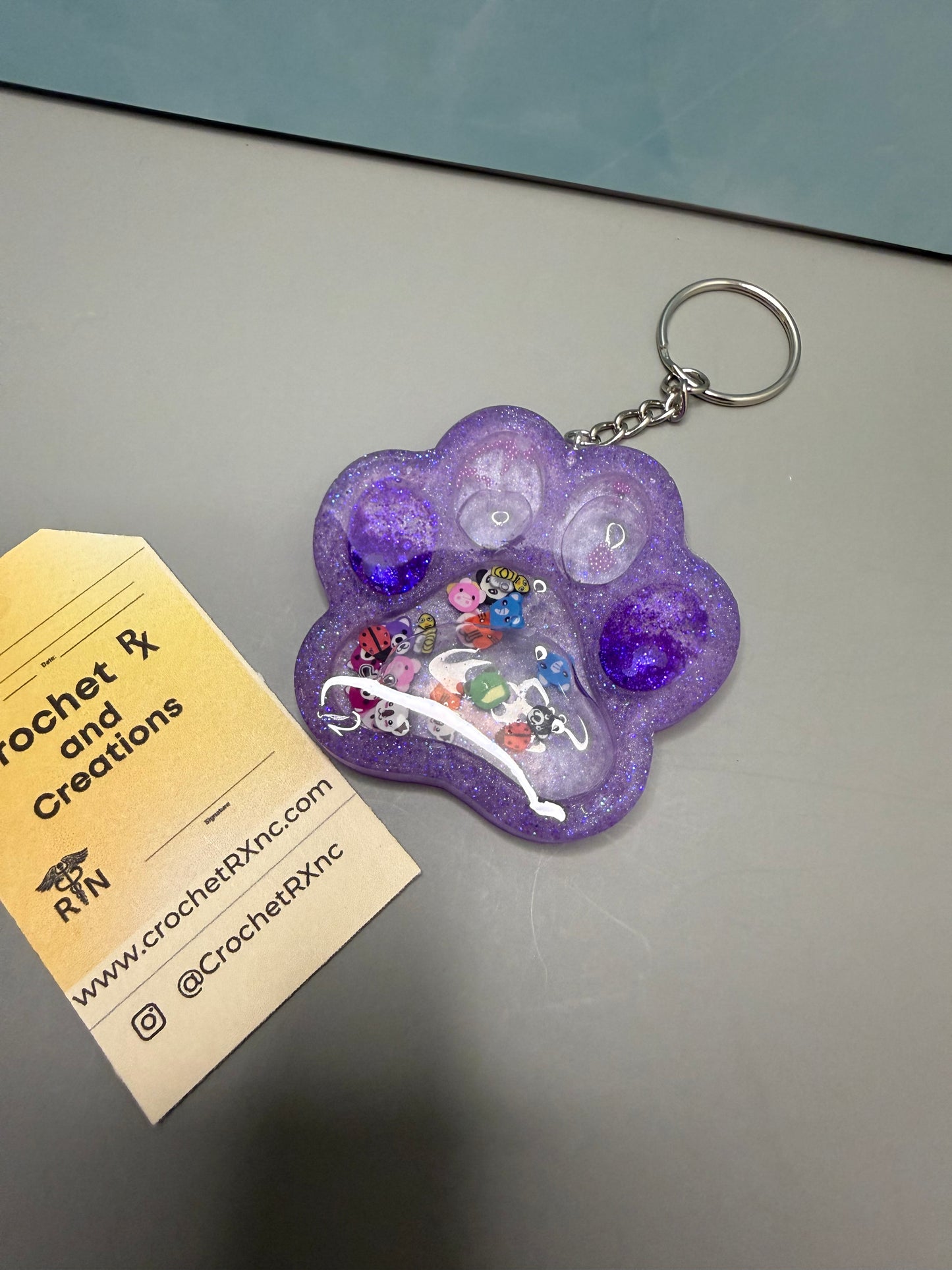 General Snow Globe Shaker Keychains